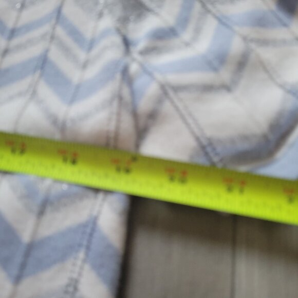 Alfred Dunner Petite Chevron Knit Top PL Light Blue & White Short Sleeve Metalli - Picture 8 of 9